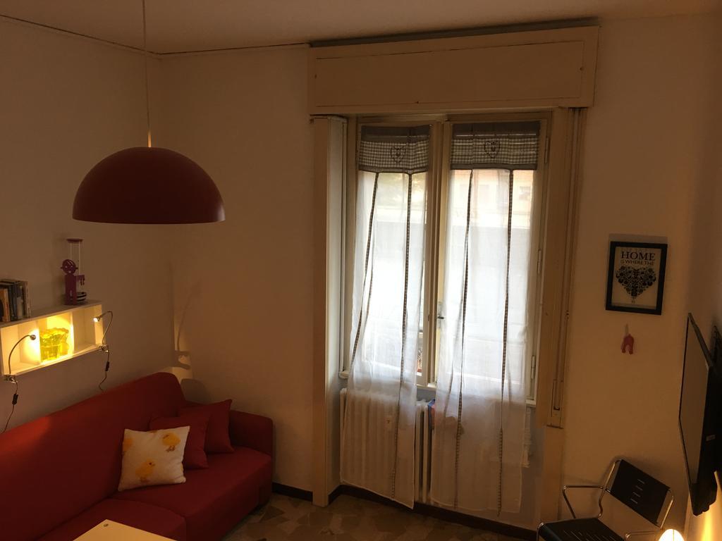 Mauro'S Studio Apartment Milan Exterior photo